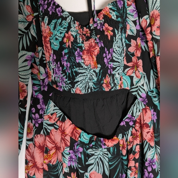 Lost + Wander Womens Black Tropical Floral Fit & Flare Dress Size M Like New! - Picture 8 of 12